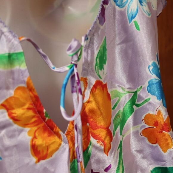 Jaclyn Smith Lavender Floral Satin Nightgown NOS Medium - Picture 9 of 15